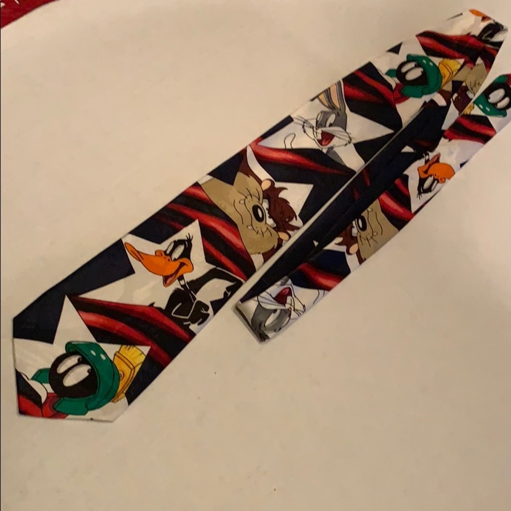Men’s Looney Tunes Bugs Bunny Tie